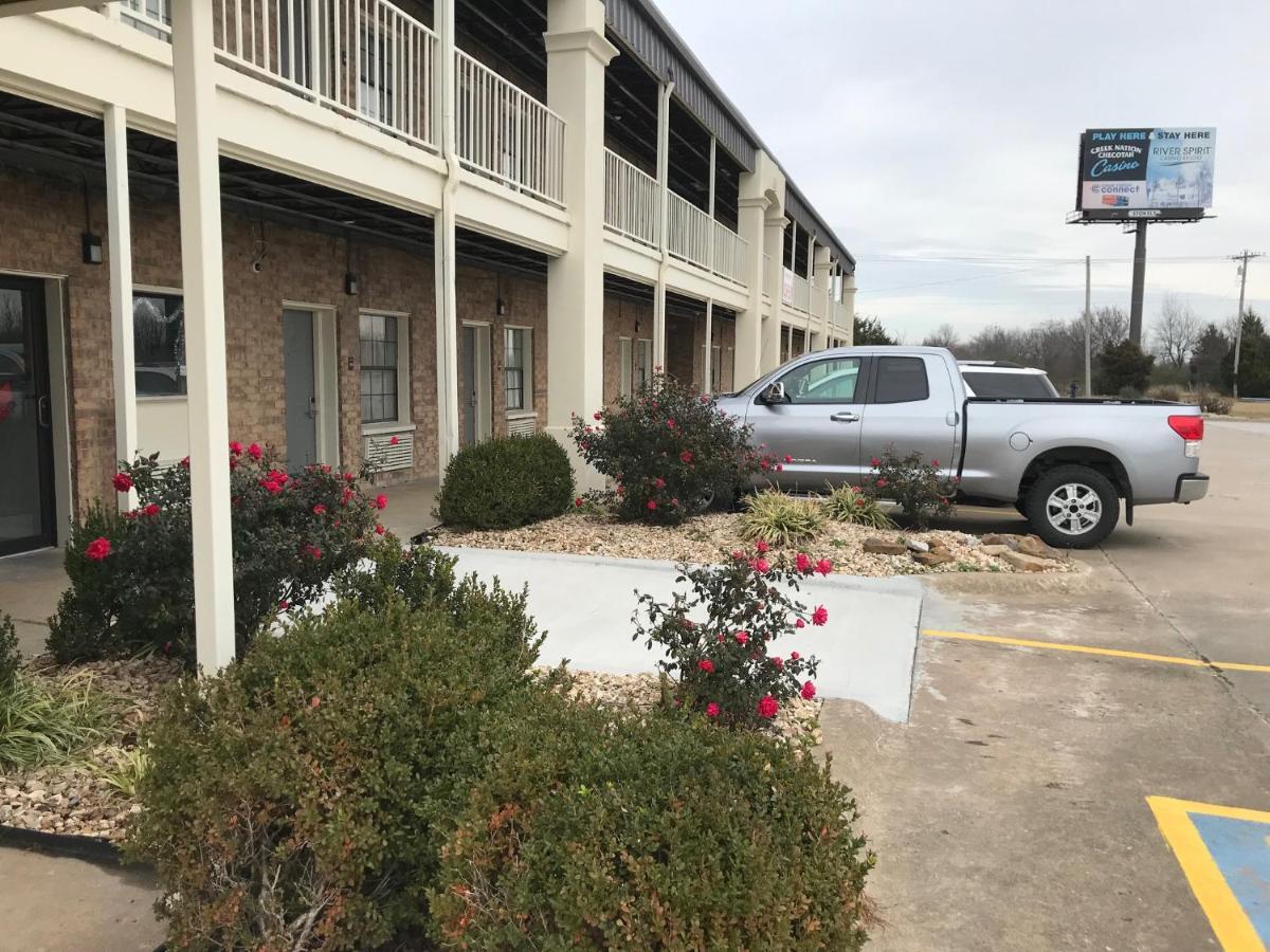 Walnut Inn - Checotah Kültér fotó